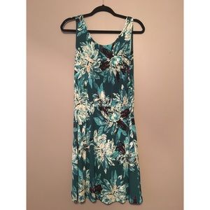 Le Lis green floral dress